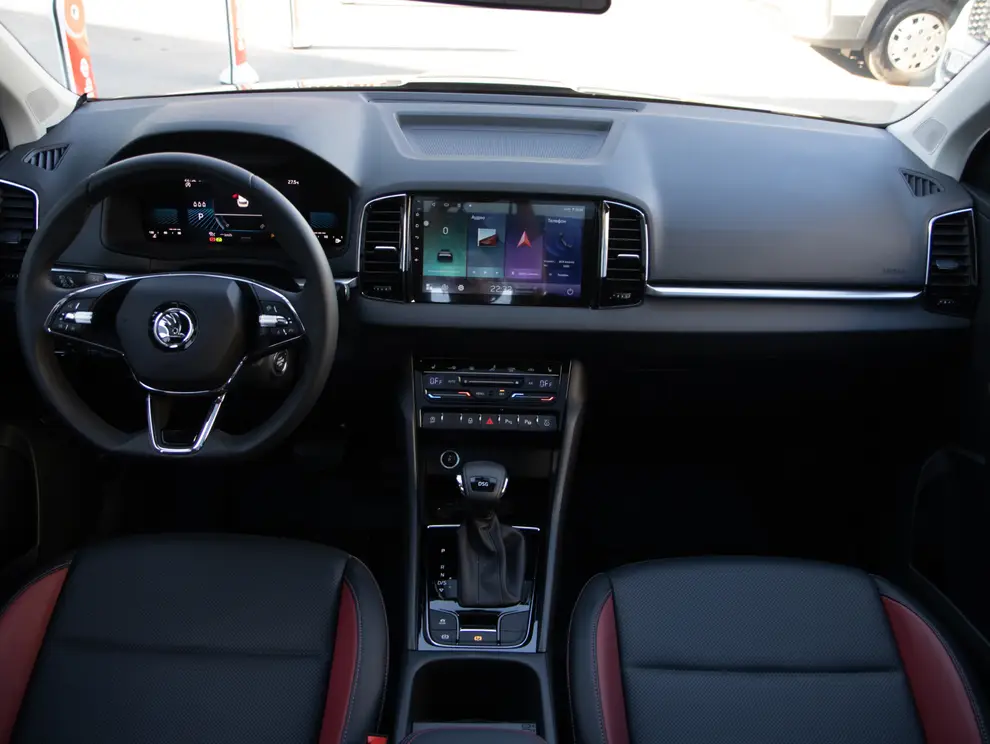 Skoda Karoq — миниатюра 12